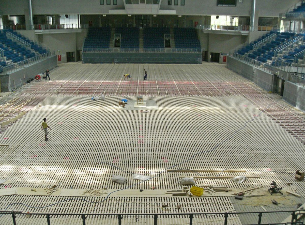dekoratives Bild zur Referenz Sportboden Getec Arena Magdeburg
